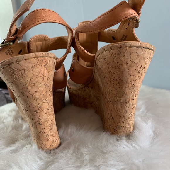 Sandals - Picture 3 of 5